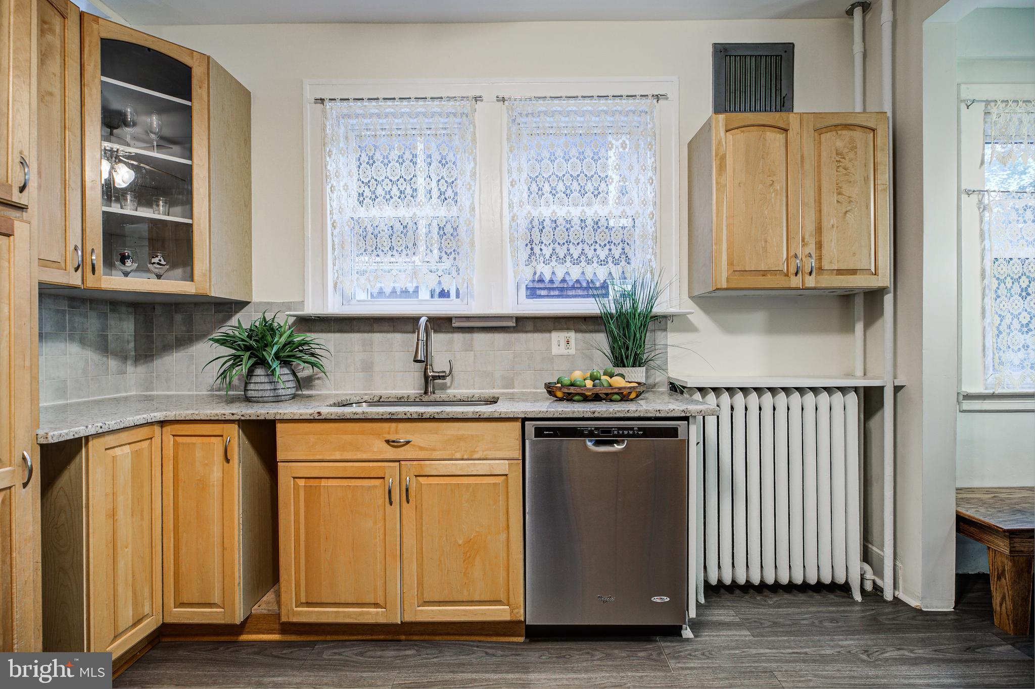 2604 Ken Oak Road Baltimore, MD 21215 - Photo 19 of 56