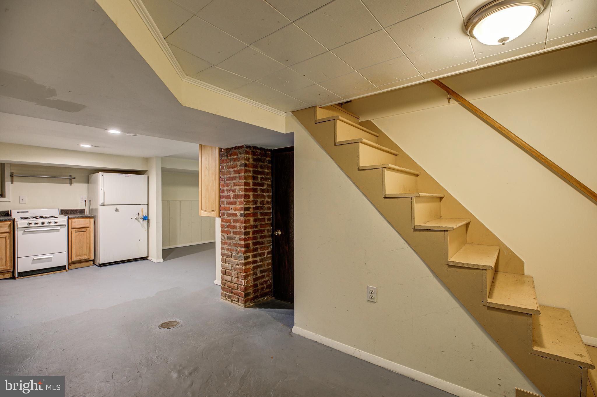 2604 Ken Oak Road Baltimore, MD 21215 - Photo 47 of 56