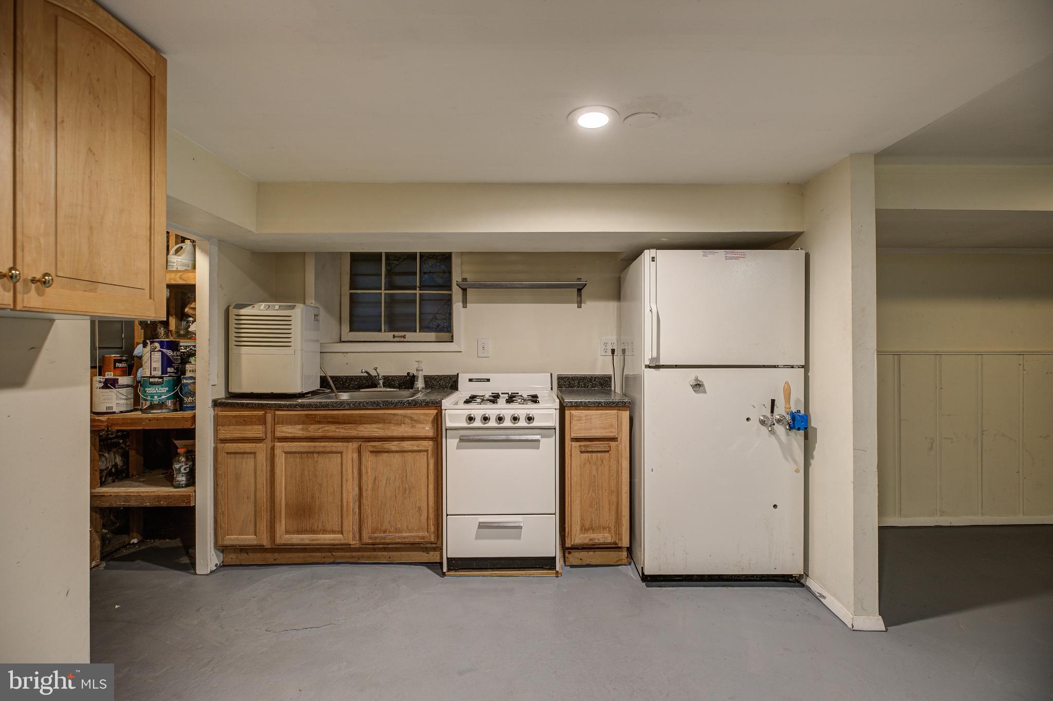 2604 Ken Oak Road Baltimore, MD 21215 - Photo 48 of 56
