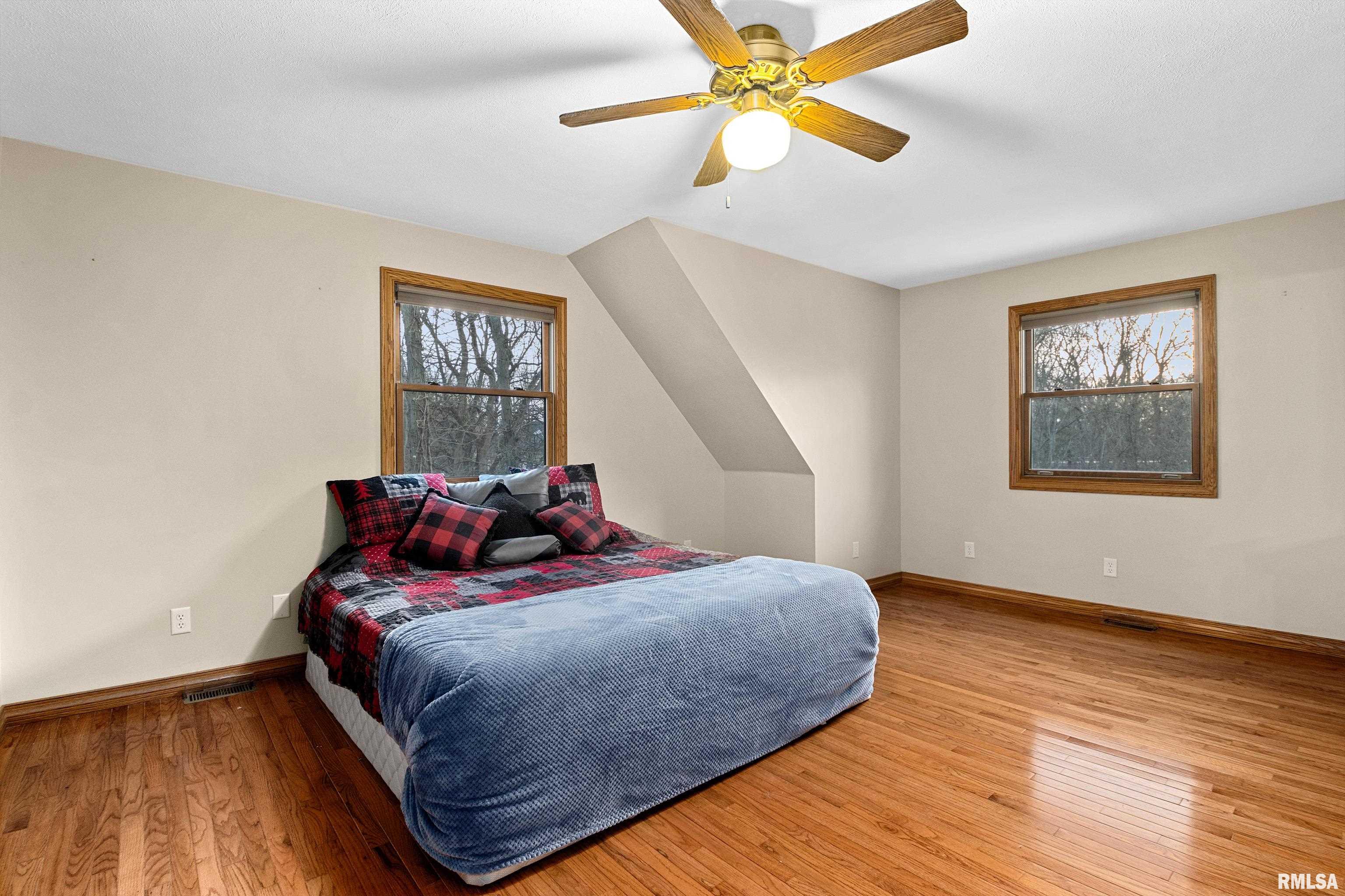 8199 Ridgeway Drive Hopedale, IL 61747 - Photo 20 of 45