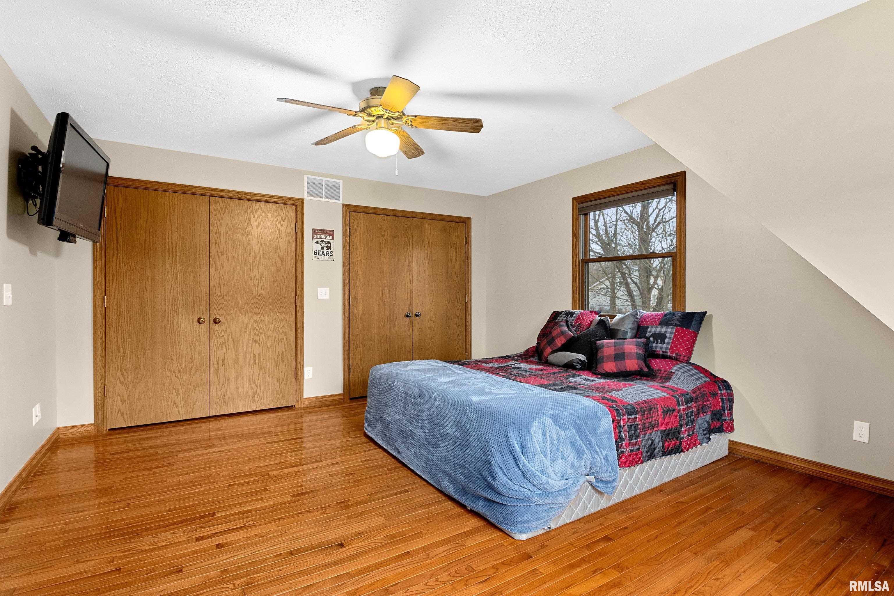 8199 Ridgeway Drive Hopedale, IL 61747 - Photo 21 of 45