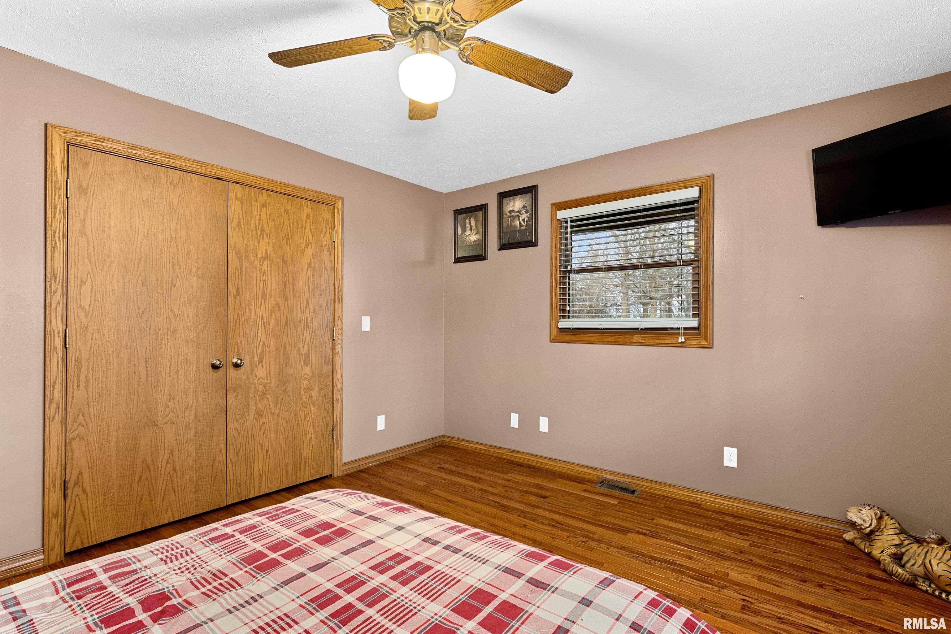 8199 Ridgeway Drive Hopedale, IL 61747 - Photo 27 of 45