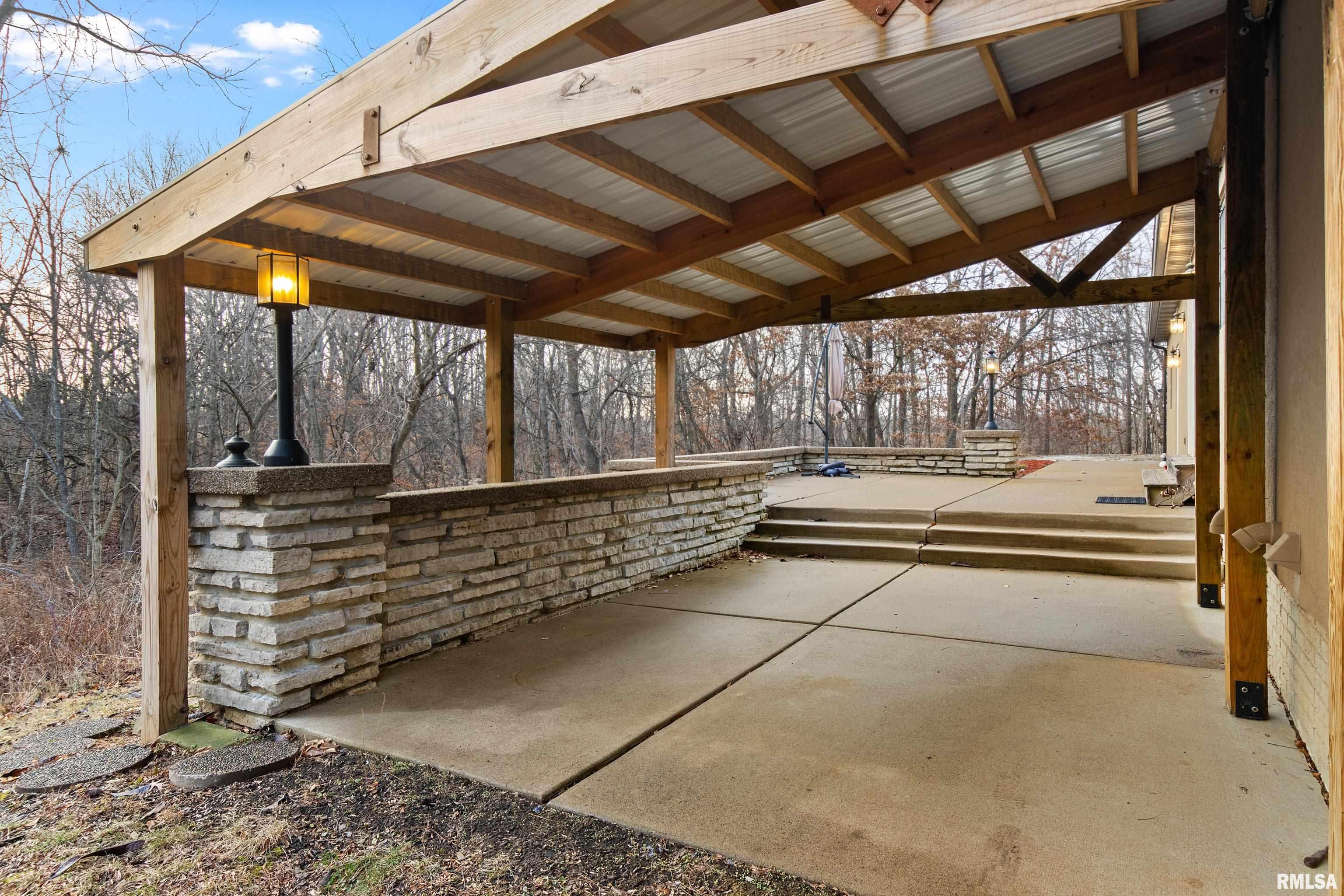 8199 Ridgeway Drive Hopedale, IL 61747 - Photo 39 of 45