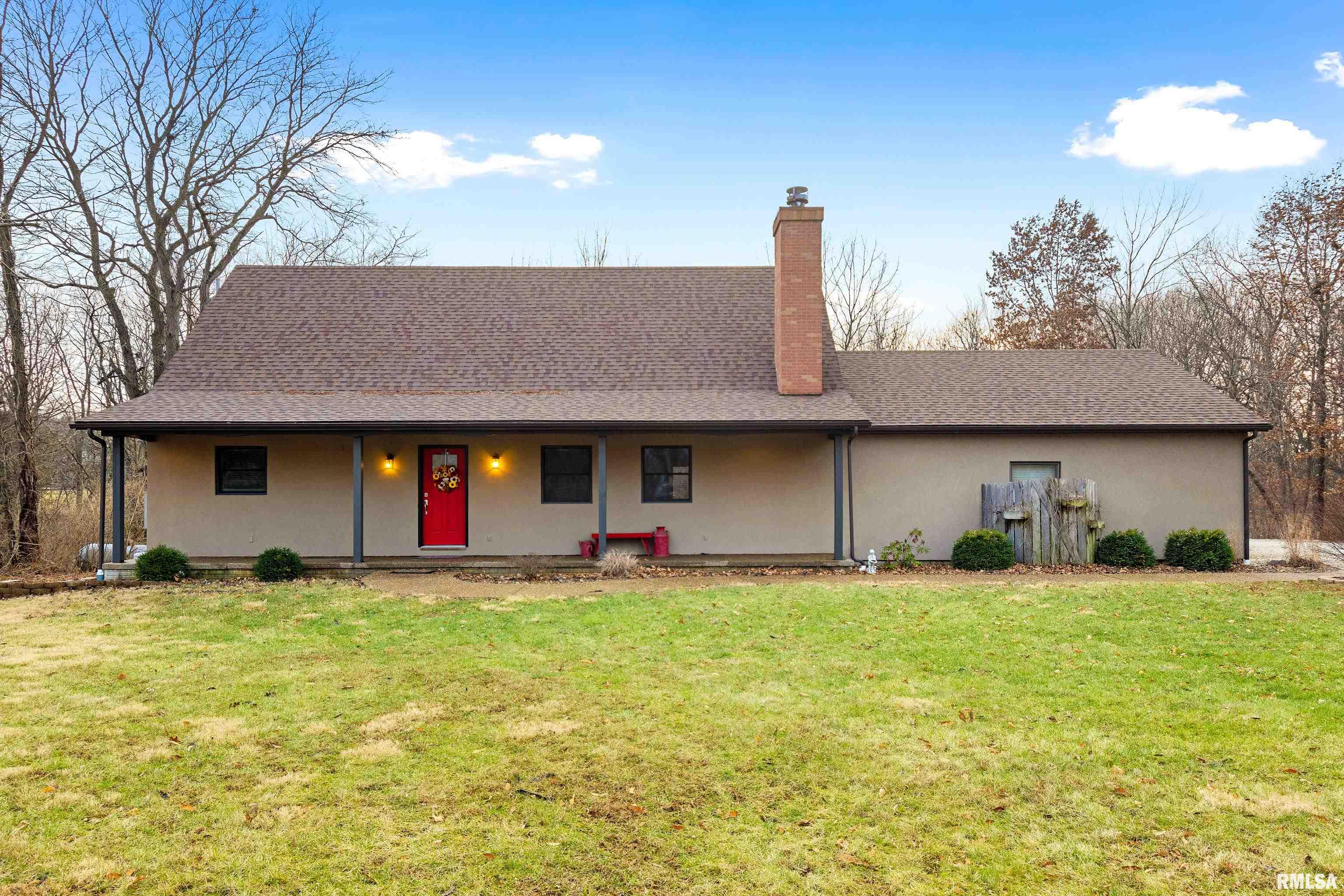 8199 Ridgeway Drive Hopedale, IL 61747 - Photo 4 of 45