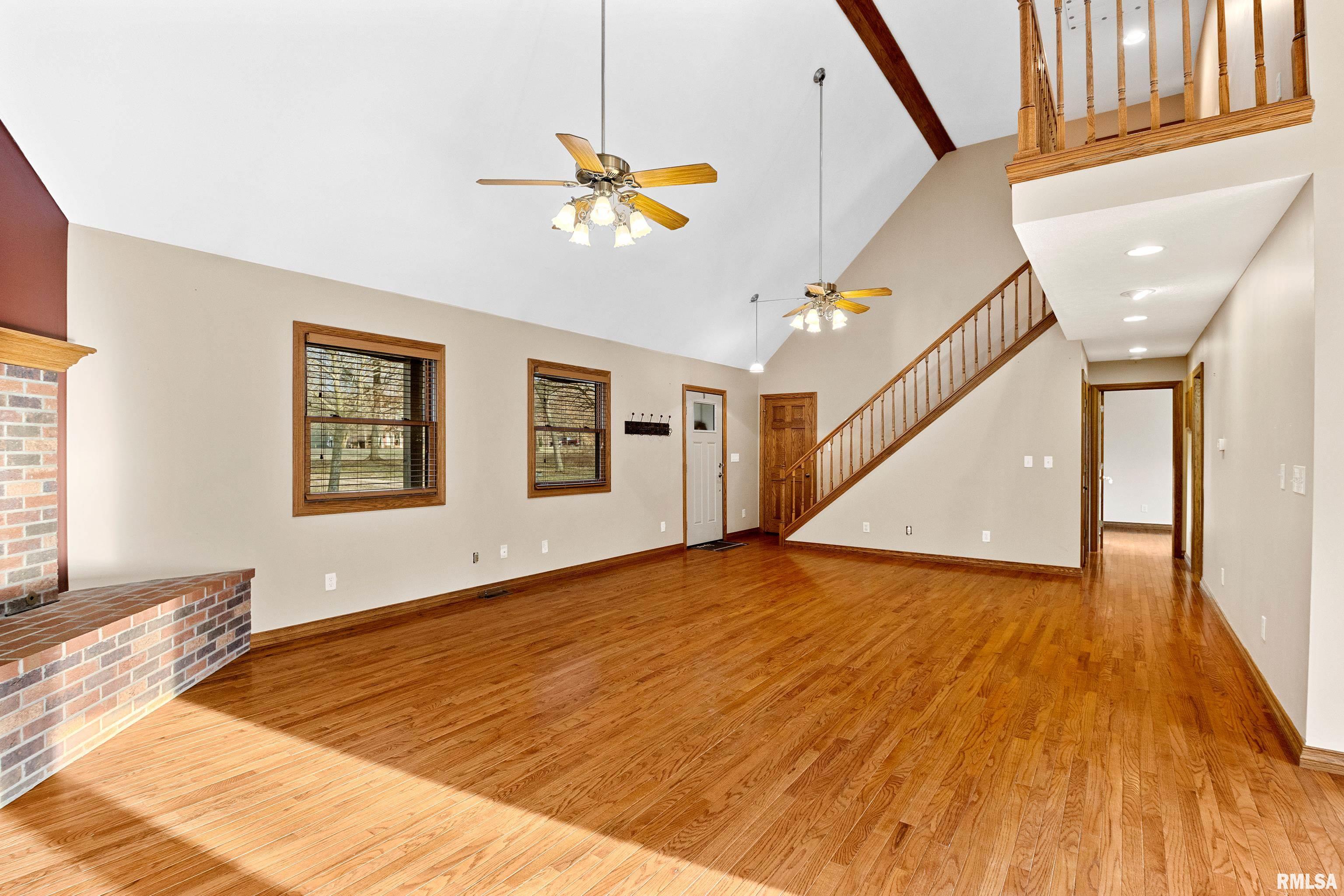 8199 Ridgeway Drive Hopedale, IL 61747 - Photo 10 of 45