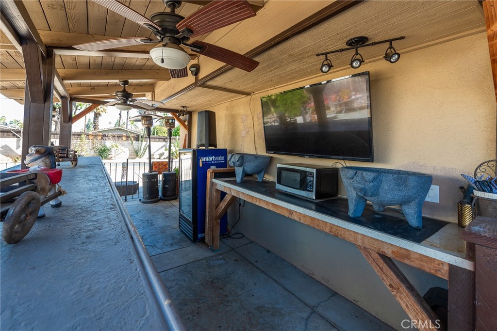 3869 Lafayette Street Riverside, CA 92503 - Photo 12 of 35