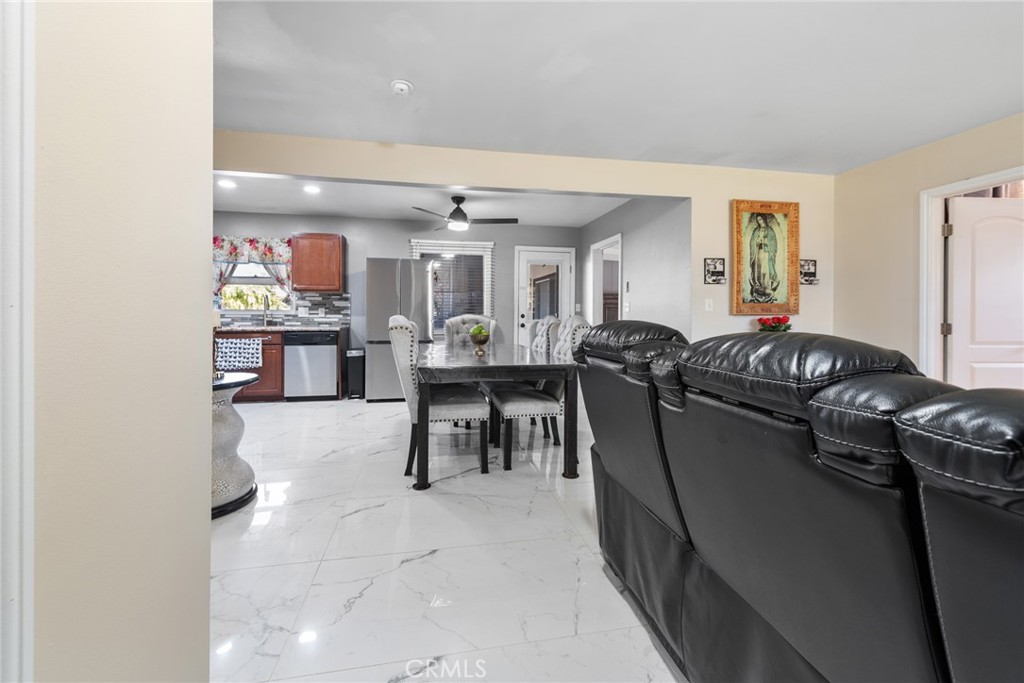 3869 Lafayette Street Riverside, CA 92503 - Photo 17 of 35