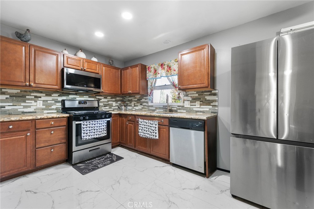 3869 Lafayette Street Riverside, CA 92503 - Photo 21 of 35