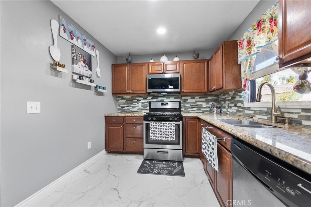 3869 Lafayette Street Riverside, CA 92503 - Photo 22 of 35