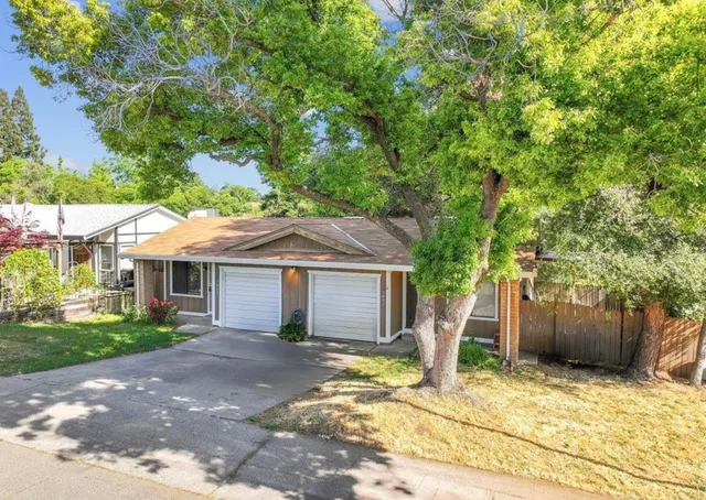 $589,000 | 7449 Willowcreek Drive, Citrus Heights, CA 95610