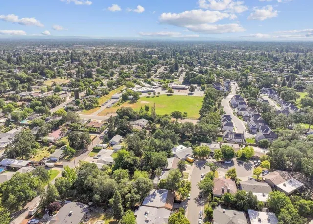 $589,000 | 7449 Willowcreek Drive, Citrus Heights, CA 95610