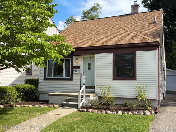 $184,900 | 25028 Midland Avenue, Redford, MI 48239