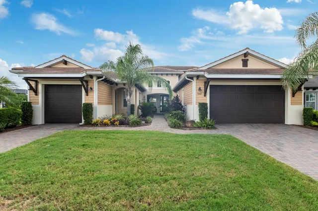 $7,600 | 5402 Tidewater Preserve Boulevard, Bradenton, FL 34208