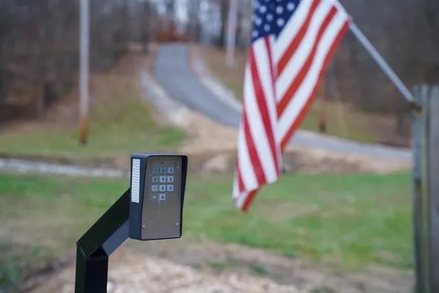 $646,500 | 25065 Rock Springs Hollow Road, Thebes, IL 62990