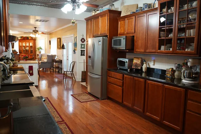 $646,500 | 25065 Rock Springs Hollow Road, Thebes, IL 62990