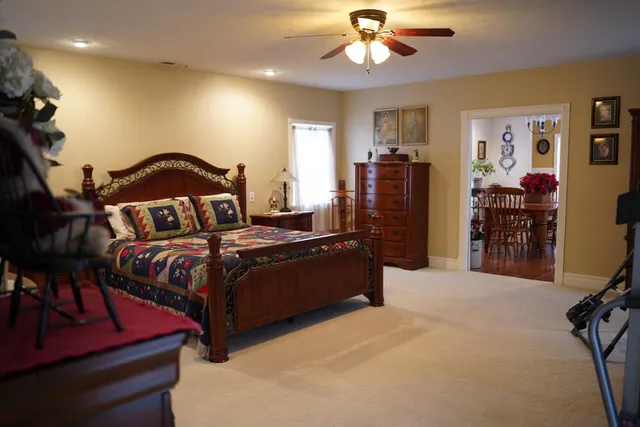 $646,500 | 25065 Rock Springs Hollow Road, Thebes, IL 62990