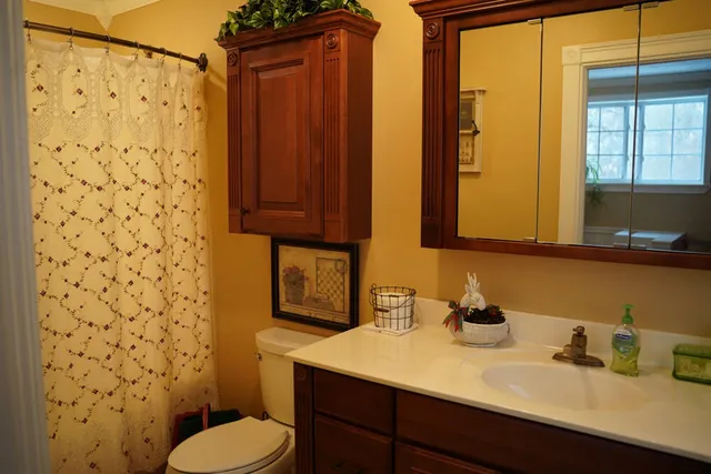 $646,500 | 25065 Rock Springs Hollow Road, Thebes, IL 62990