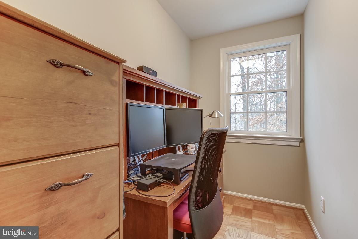 11315 Handlebar Road Reston, VA 20191 - Photo 37 of 41 Upper Level Bonus Room