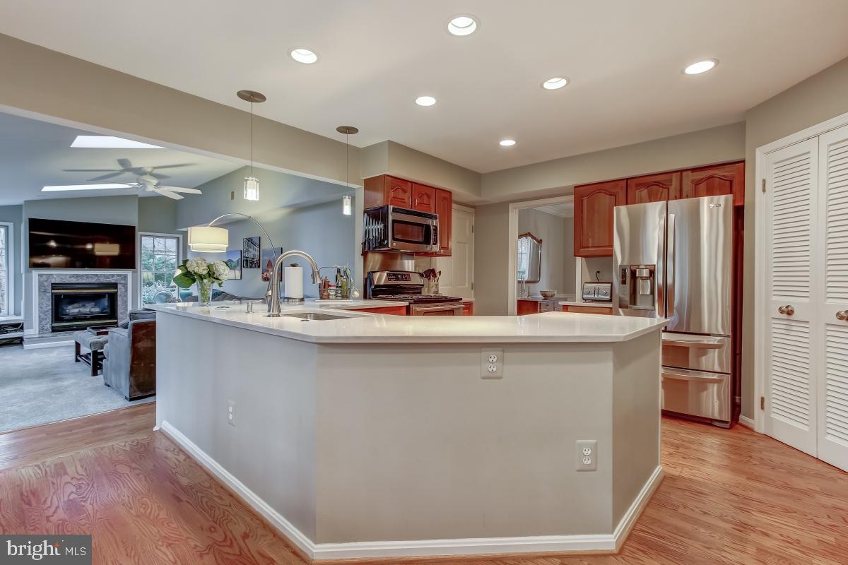 11315 Handlebar Road Reston, VA 20191 - Photo 9 of 41 Kitchen opens to Fam Room