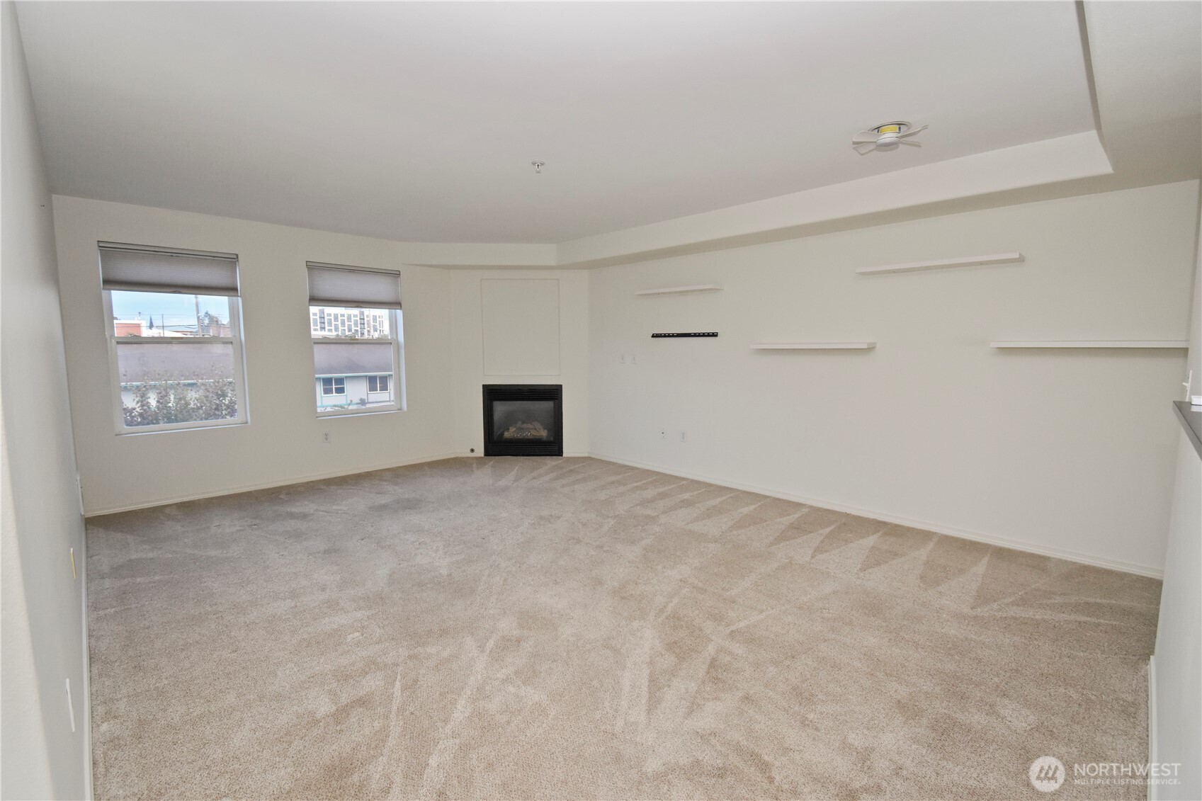 2522 Rucker Avenue, Unit 408 Everett, WA 98201 - Photo 8 of 40 Gallery Image 8