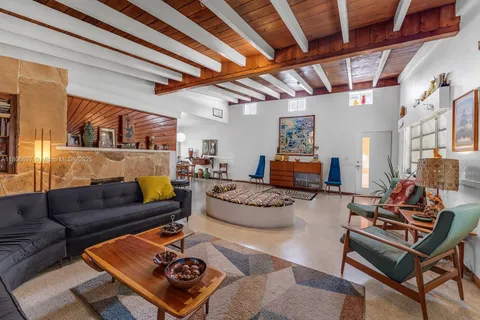 $1,200,000 | 1895 Southwest 25th Street, Miami, FL 33133