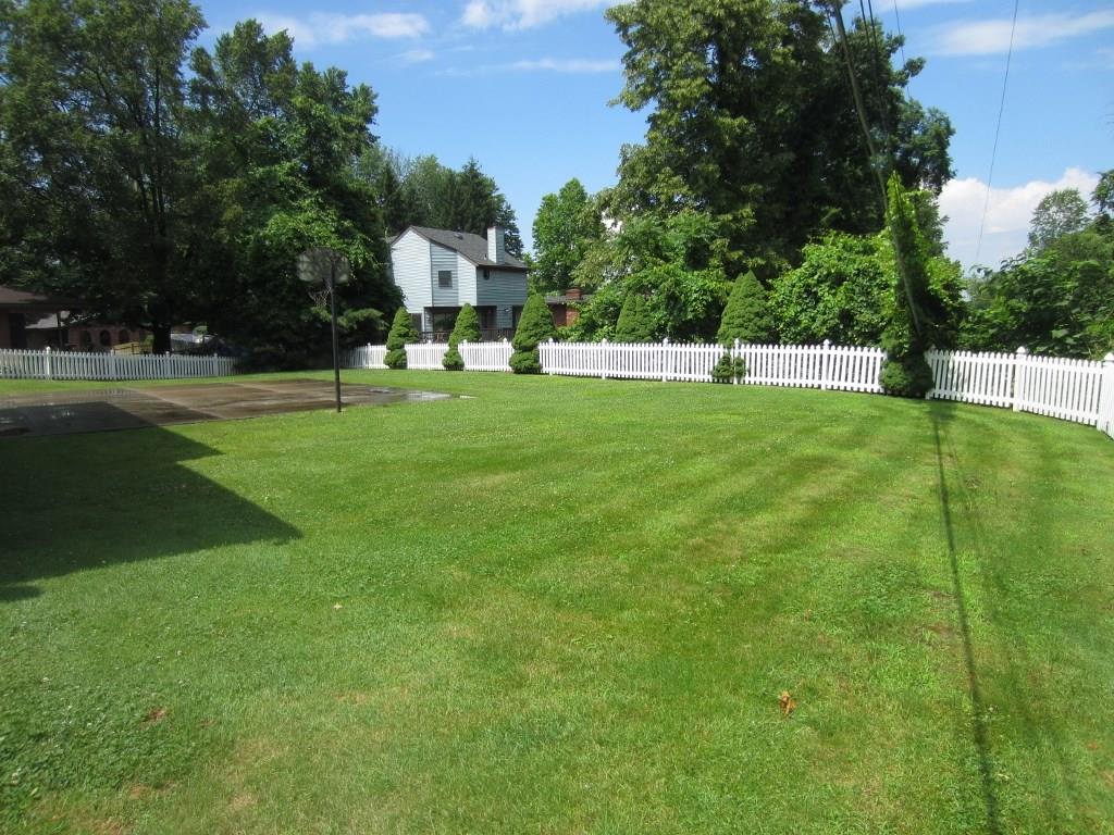 2382 Saunders Station Road Monroeville, PA 15146 - Photo 22 of 23 Gallery Image 22