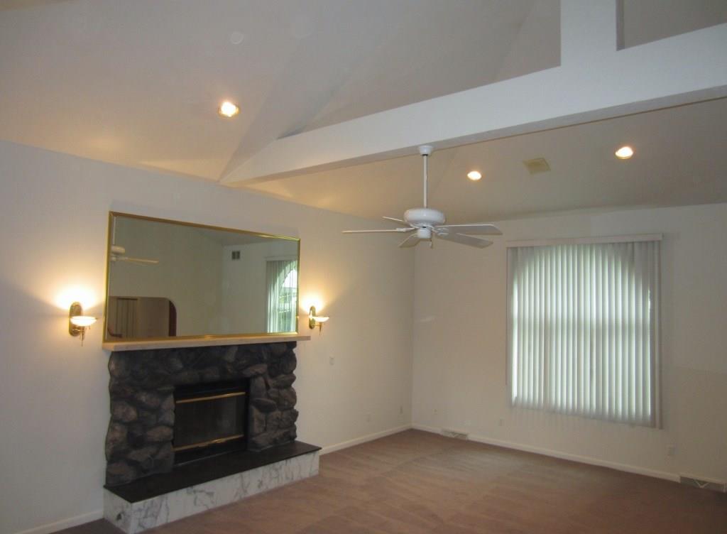 2382 Saunders Station Road Monroeville, PA 15146 - Photo 4 of 23 Gallery Image 4