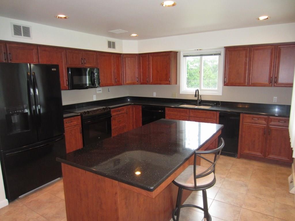 2382 Saunders Station Road Monroeville, PA 15146 - Photo 6 of 23 Gallery Image 6