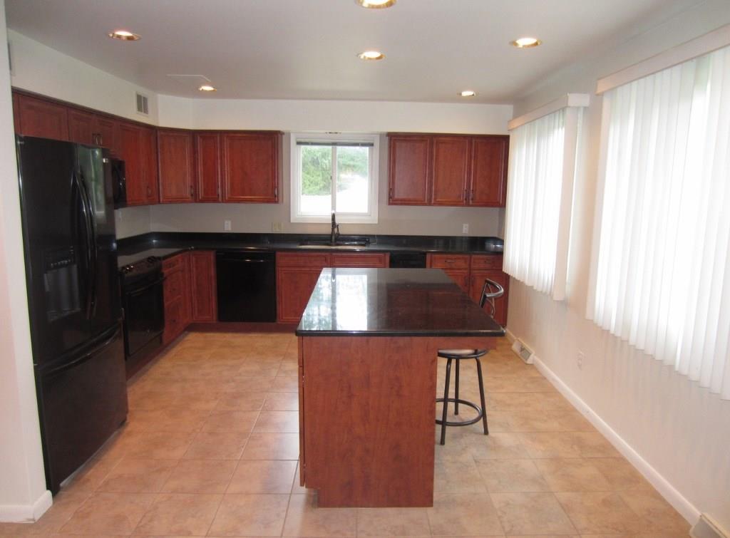 2382 Saunders Station Road Monroeville, PA 15146 - Photo 7 of 23 Gallery Image 7