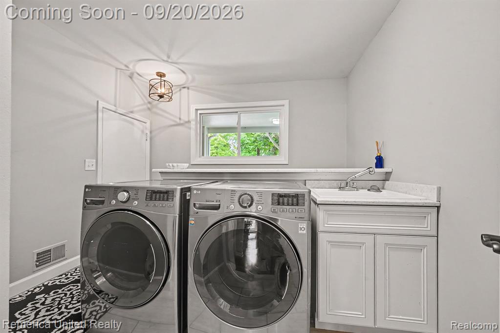 21995 Sunflower Road Novi, MI 48375 - Photo 12 of 28 Gallery Image 12