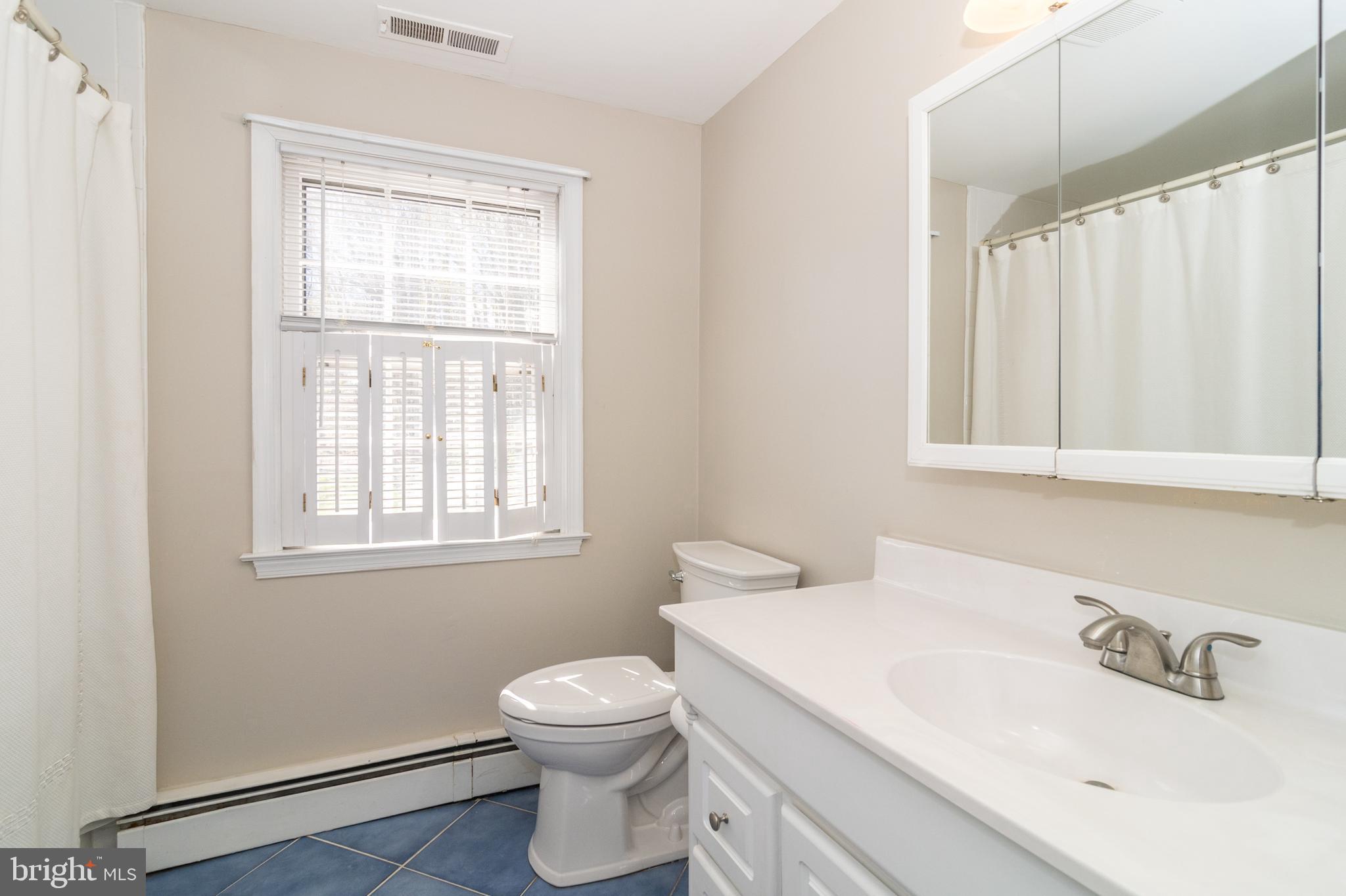 98 Chapman Road Doylestown, PA 18901 - Photo 30 of 49 Hall bath