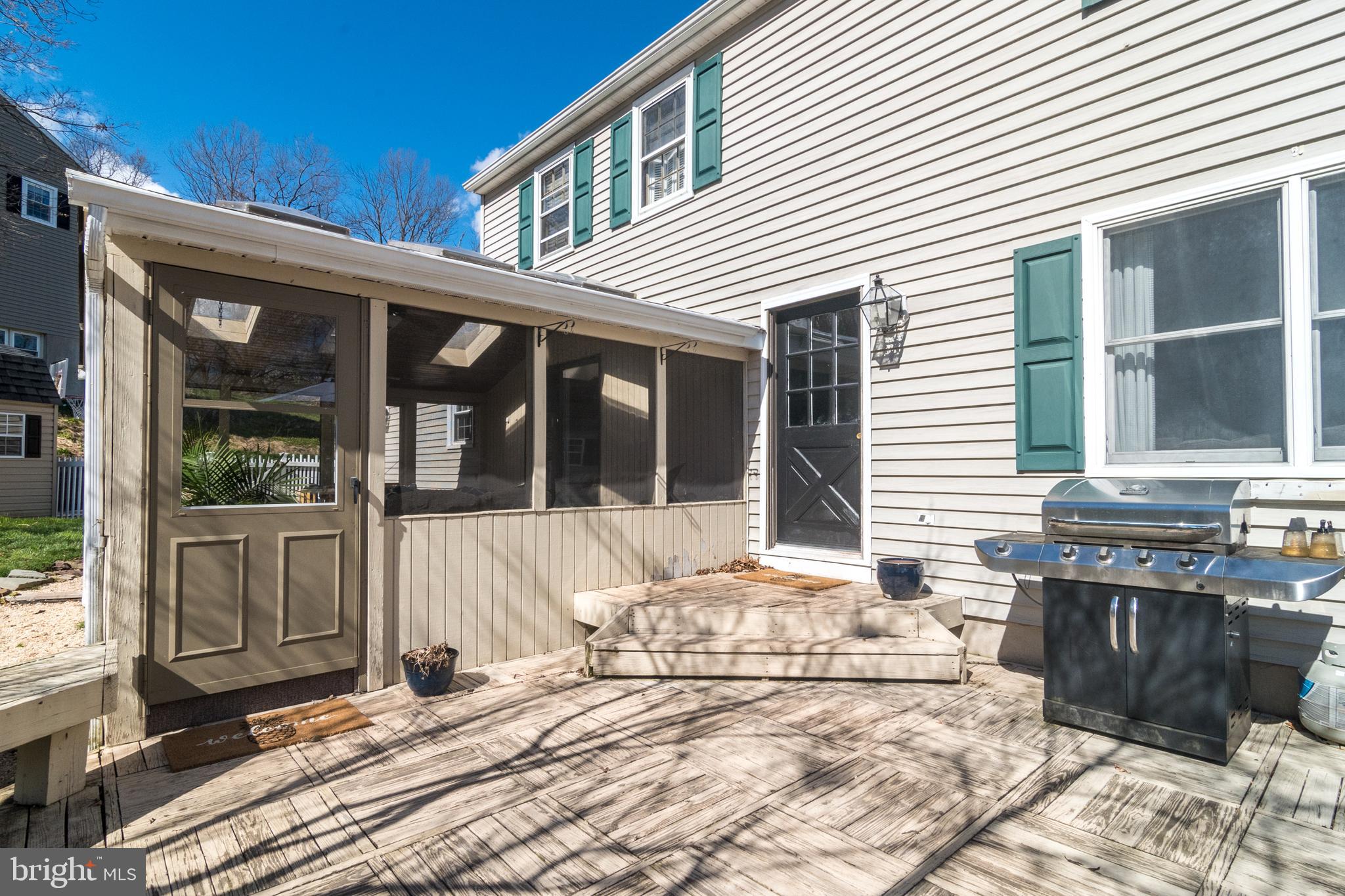 98 Chapman Road Doylestown, PA 18901 - Photo 41 of 49 Deck