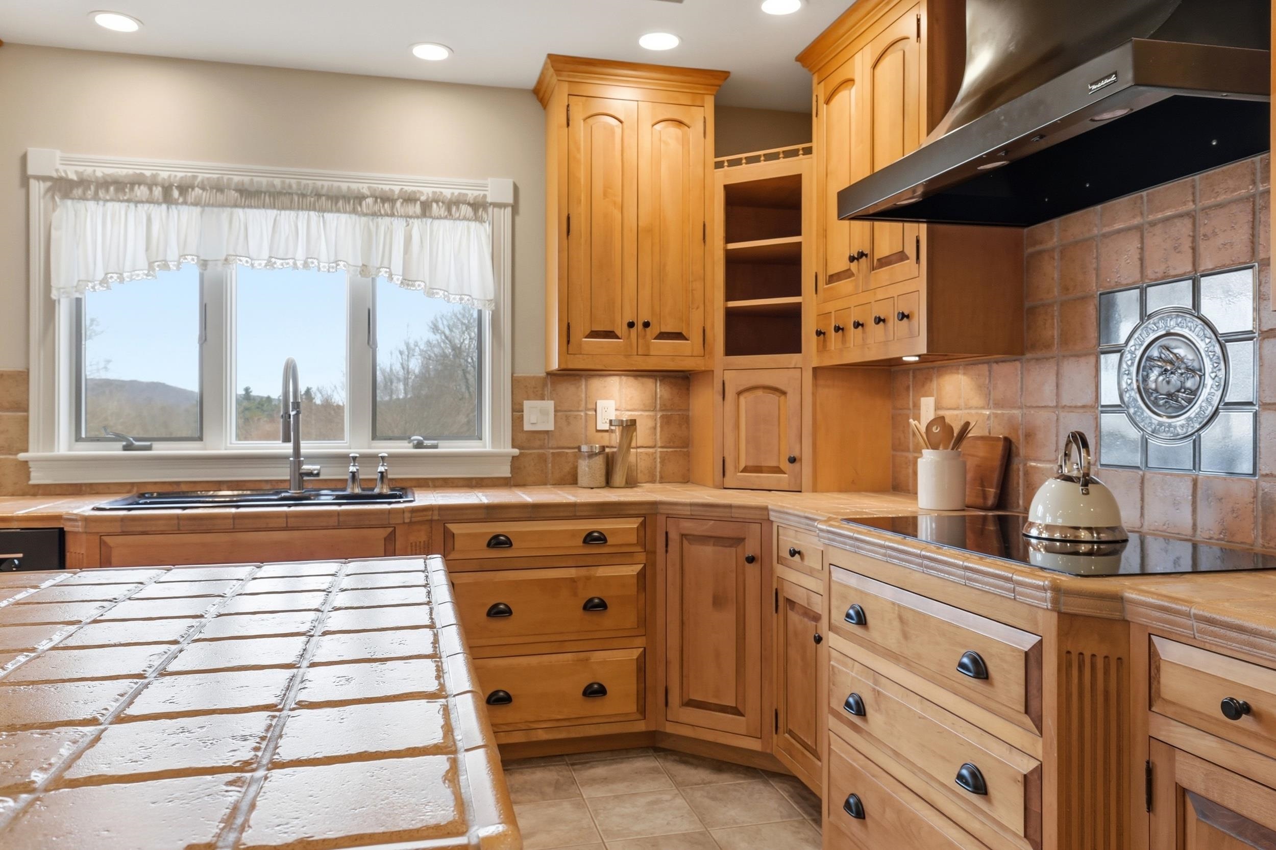955 Catamount Road Pittsfield, NH 03263 - Photo 17 of 58 Gallery Image 17