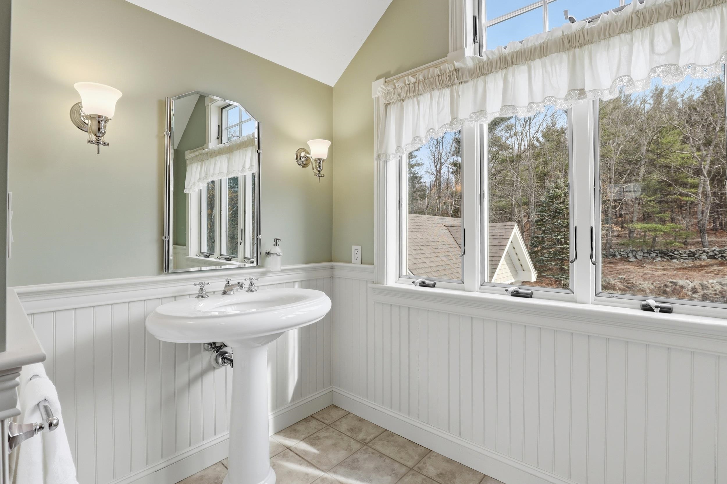 955 Catamount Road Pittsfield, NH 03263 - Photo 41 of 58 Gallery Image 41