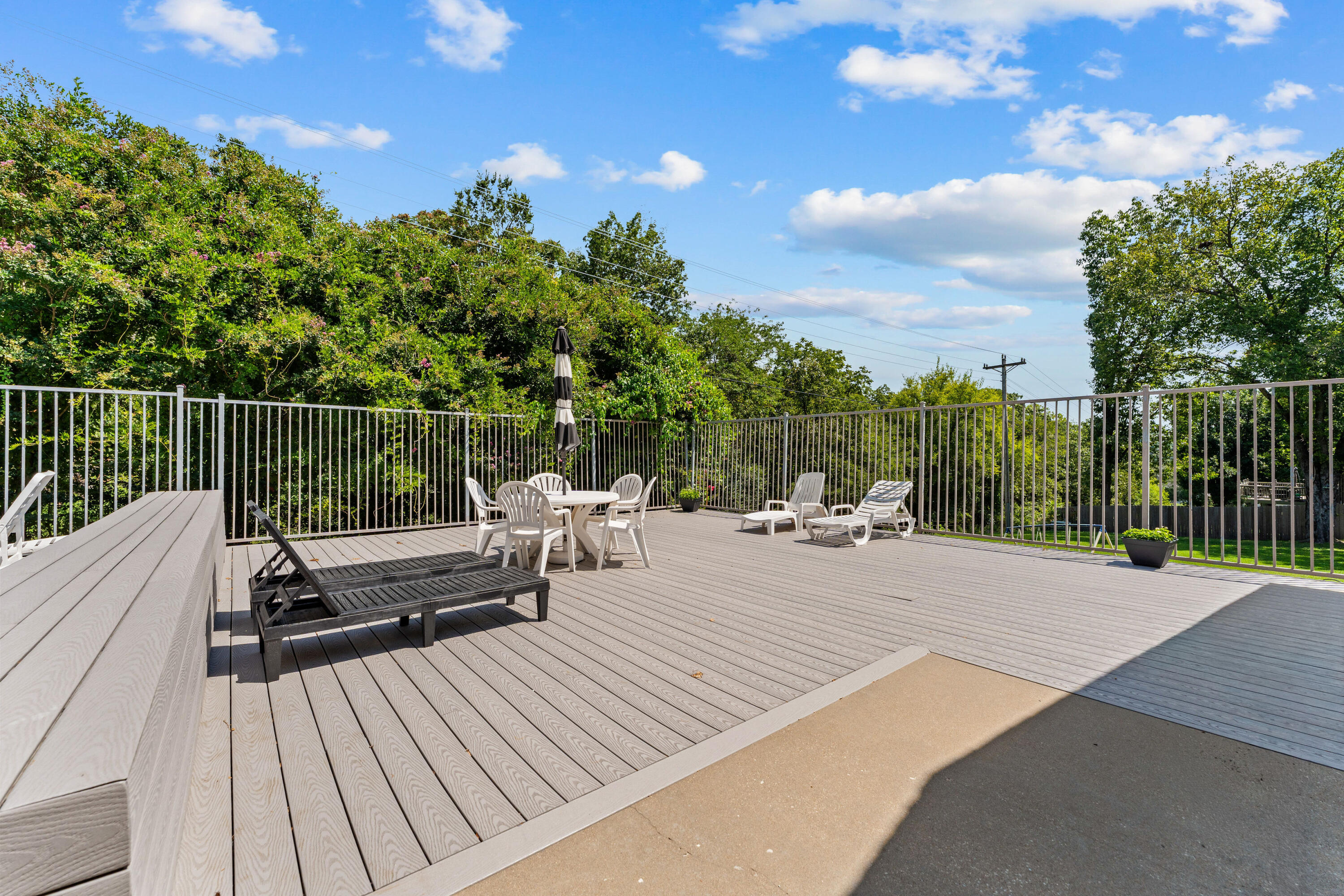 372 Loganberry Road Branson, MO 65616 - Photo 28 of 33 Community Outdoor Pool