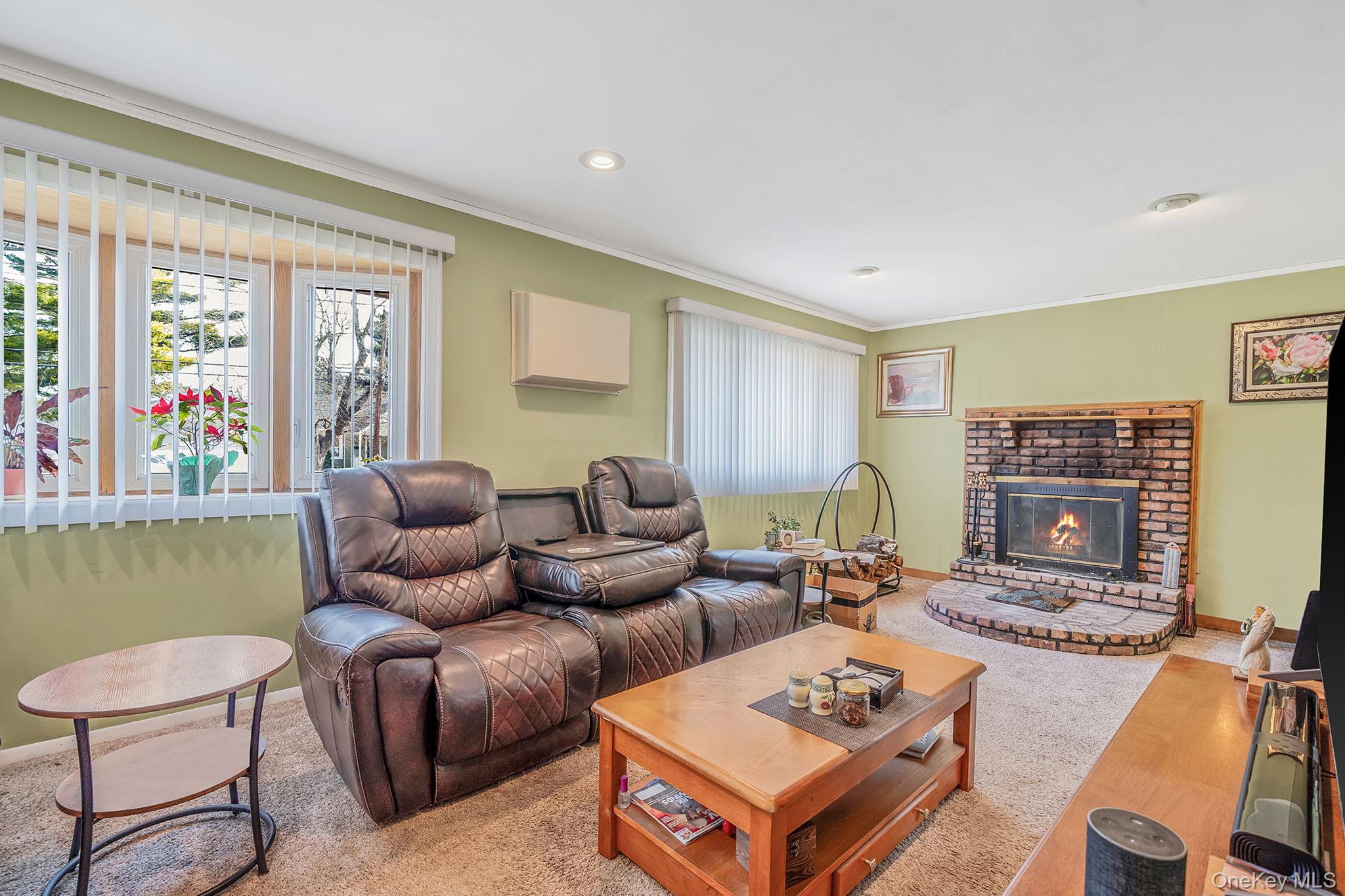 156 Gibbs Road Central Islip, NY 11722 - Photo 14 of 47