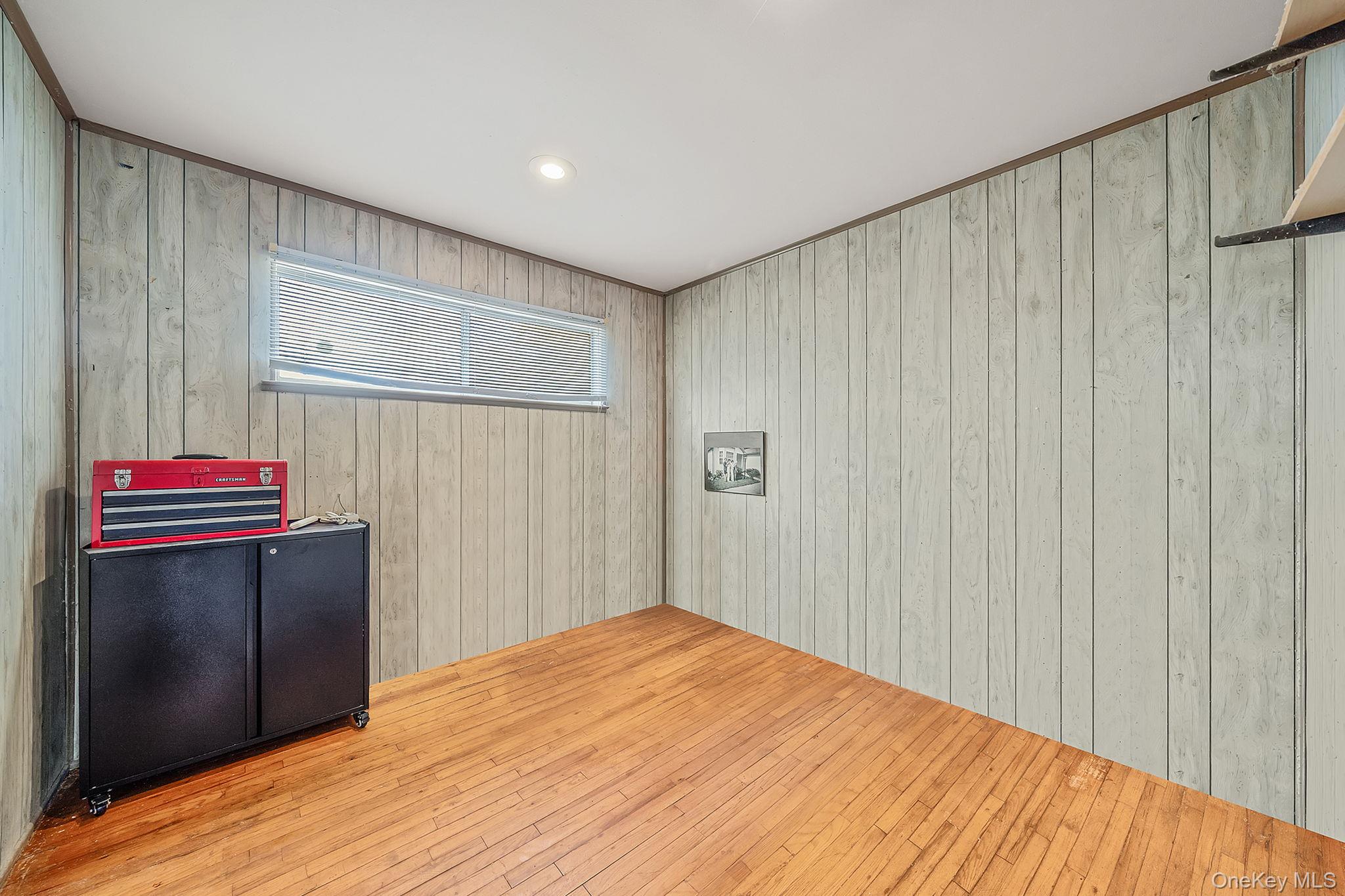 156 Gibbs Road Central Islip, NY 11722 - Photo 25 of 47