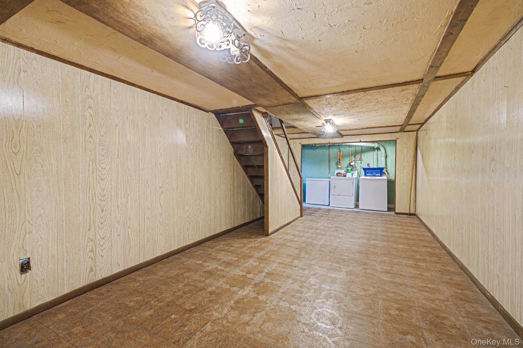 156 Gibbs Road Central Islip, NY 11722 - Photo 36 of 47