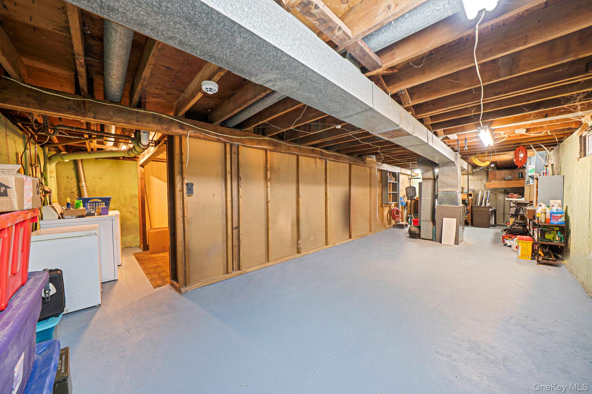 156 Gibbs Road Central Islip, NY 11722 - Photo 41 of 47