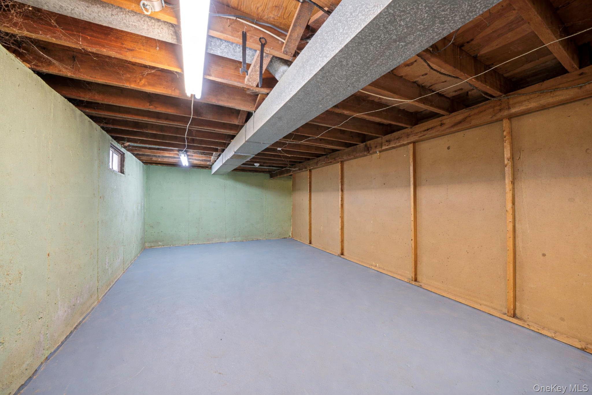 156 Gibbs Road Central Islip, NY 11722 - Photo 45 of 47