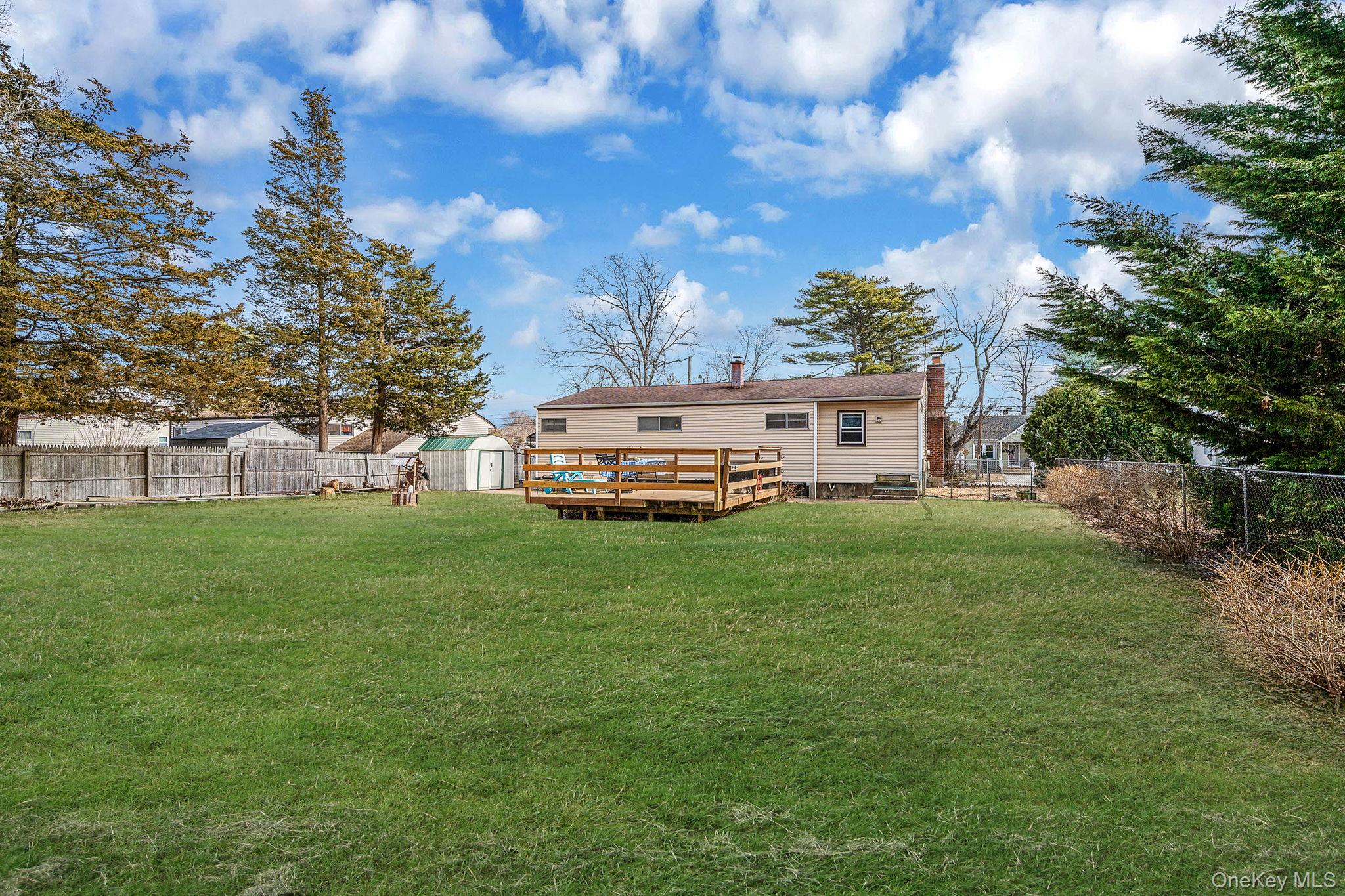 156 Gibbs Road Central Islip, NY 11722 - Photo 8 of 47