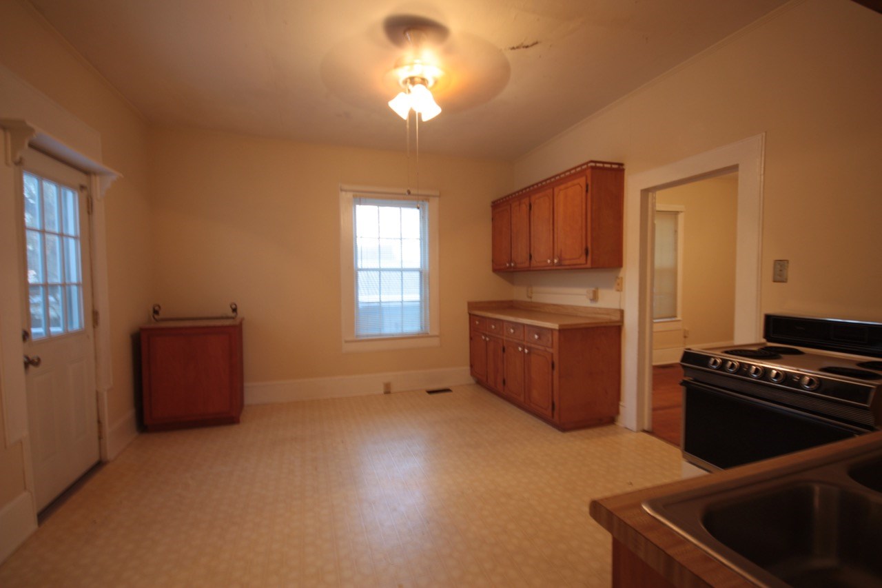 328 4th Street Inman, SC 29349 - Photo 12 of 22 Gallery Image 12