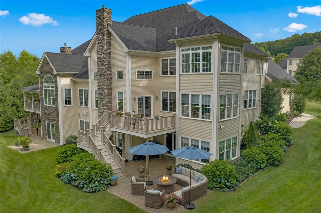 16 Golf Ridge Drive, Unit 16 Sutton, MA 01590 - Photo 1 of 42 Gallery Image 1