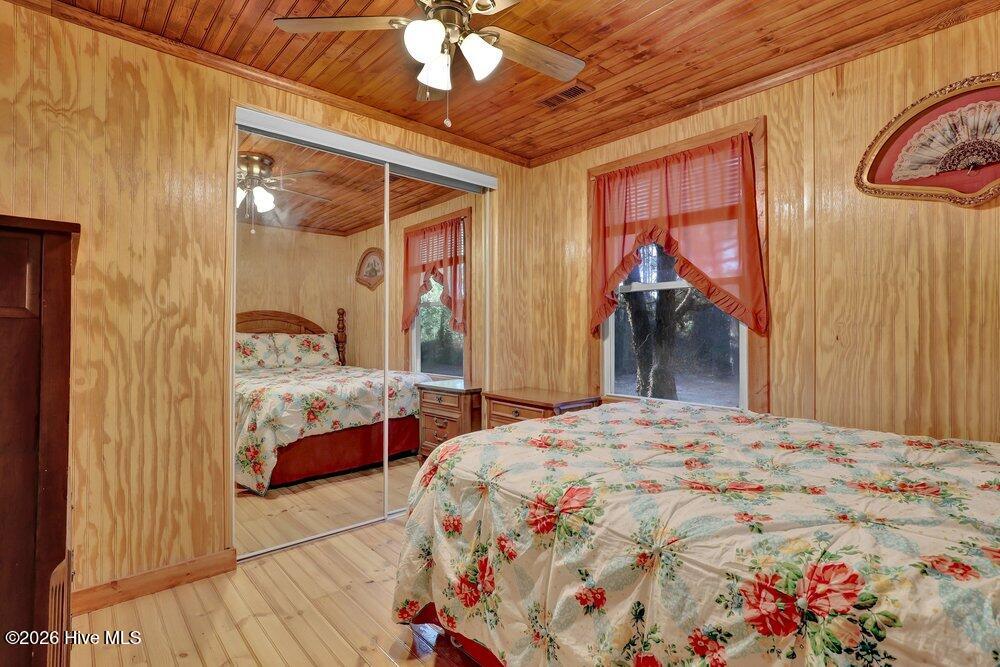 348 Shaw Highway Rocky Point, NC 28457 - Photo 12 of 29 013_6g8a5436_293