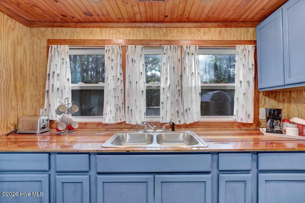 348 Shaw Highway Rocky Point, NC 28457 - Photo 16 of 29 017_6g8a5451_775