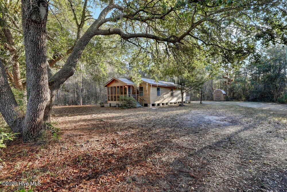 348 Shaw Highway Rocky Point, NC 28457 - Photo 3 of 29 002_6g8a5400_129