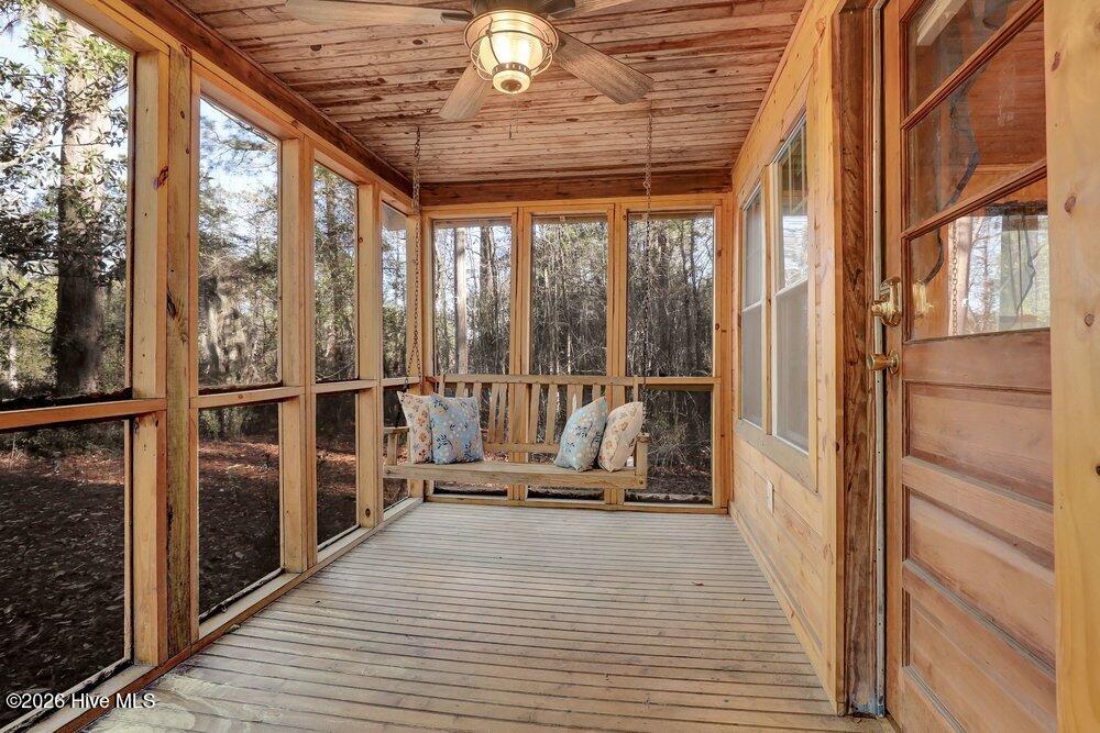 348 Shaw Highway Rocky Point, NC 28457 - Photo 4 of 29 005_6g8a5412_48