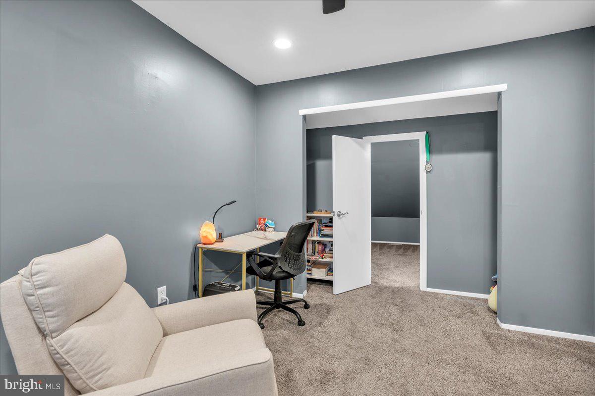 166 Stratton Lane Mount Laurel, NJ 08054 - Photo 16 of 24 Gallery Image 16