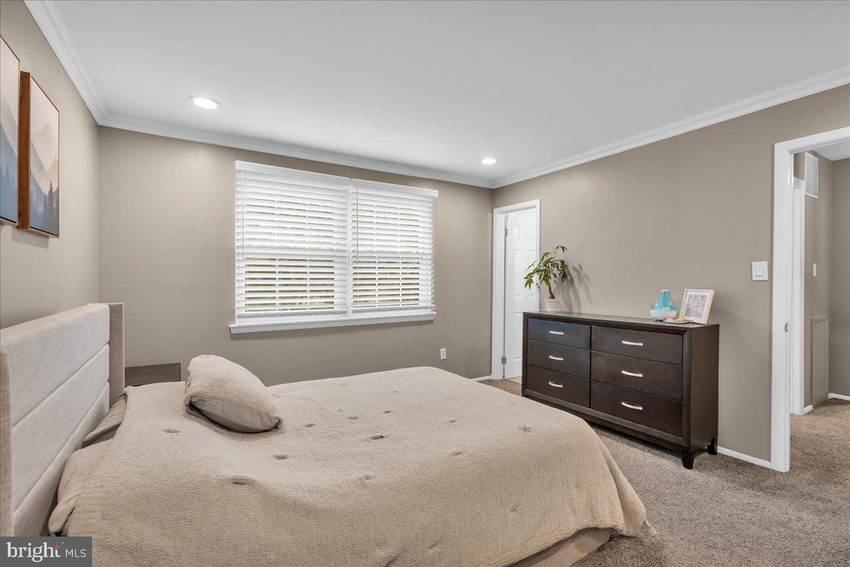 166 Stratton Lane Mount Laurel, NJ 08054 - Photo 17 of 24 Gallery Image 17