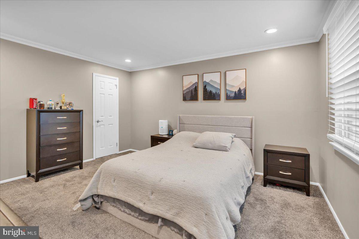 166 Stratton Lane Mount Laurel, NJ 08054 - Photo 18 of 24 Gallery Image 18